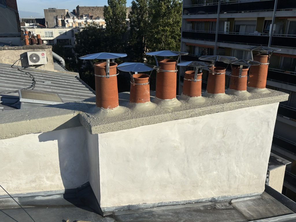Souche de cheminée refaite et remise hors d'eau